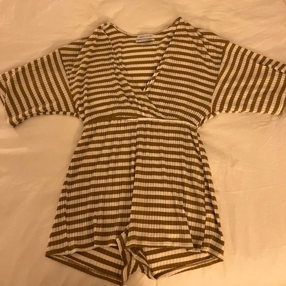 urban outfitters romper
